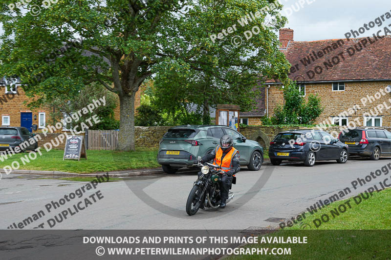 Vintage motorcycle club;eventdigitalimages;no limits trackdays;peter wileman photography;vintage motocycles;vmcc banbury run photographs